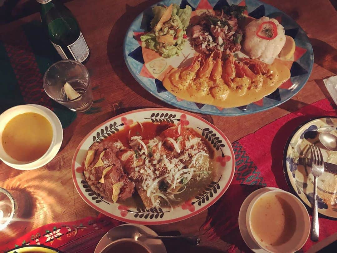 橋本真実さんのインスタグラム写真 - (橋本真実Instagram)「陽気にクリスマスパーティーナイト🎄 #christmaseve#素敵なクリスマスを」12月24日 22時53分 - mami_hashimoto130