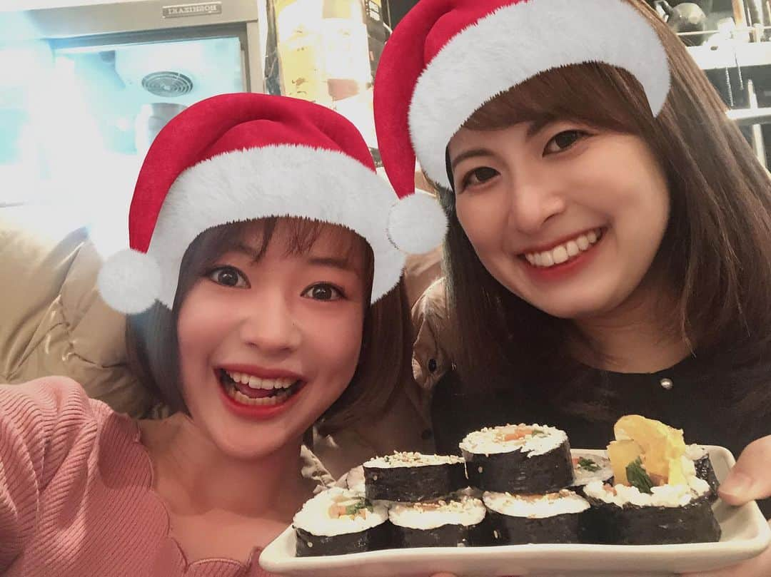 有田優理香さんのインスタグラム写真 - (有田優理香Instagram)「素敵なクリスマスをお過ごしください🎄✨ #ぐるめ李 #韓国料理 #二日連続 #まつえり #同い年」12月24日 23時06分 - yurikaa0624