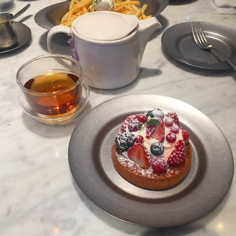 西山なずなのグルメインスタ