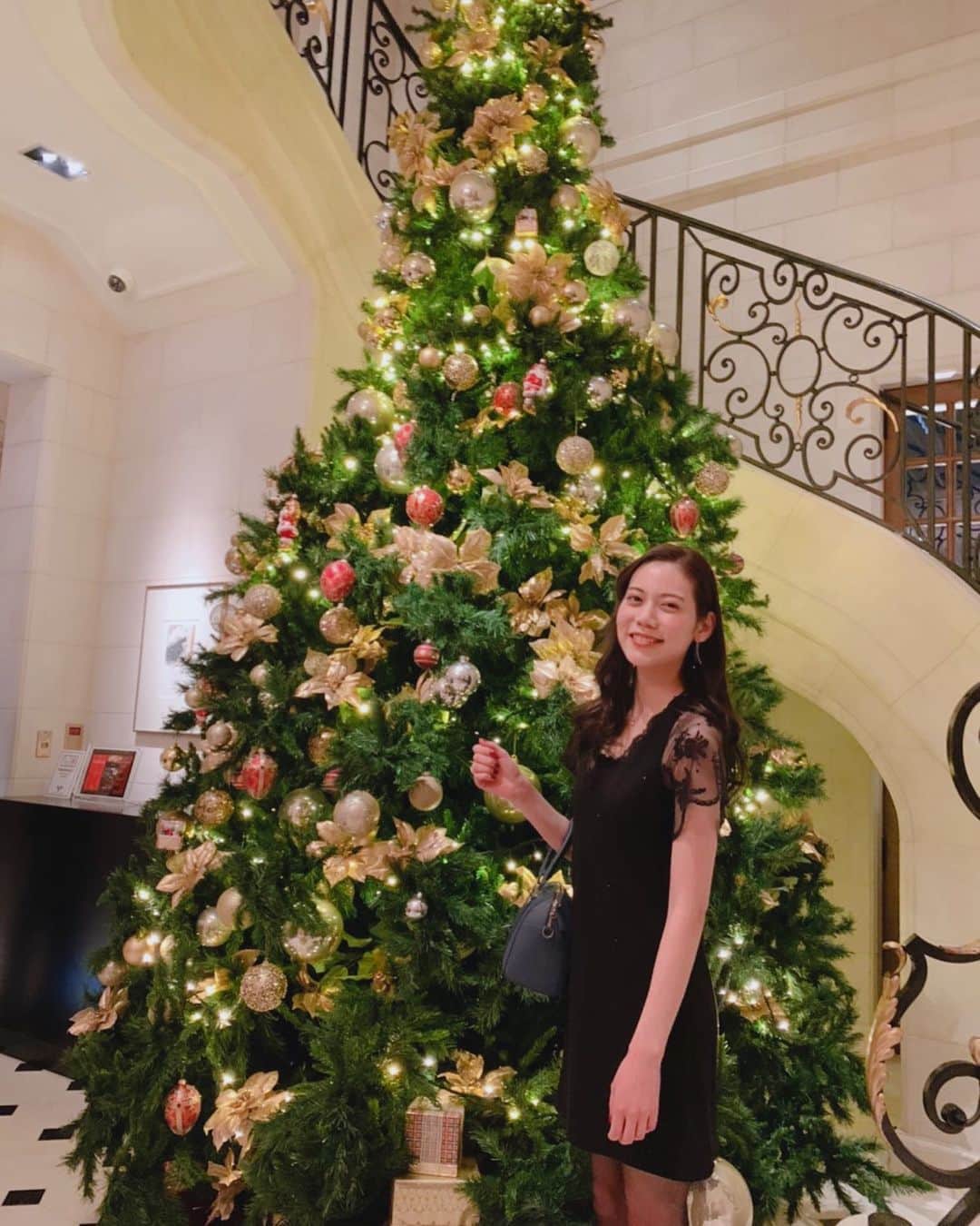 松山愛里のインスタグラム：「Merry Christmas🎄✨」