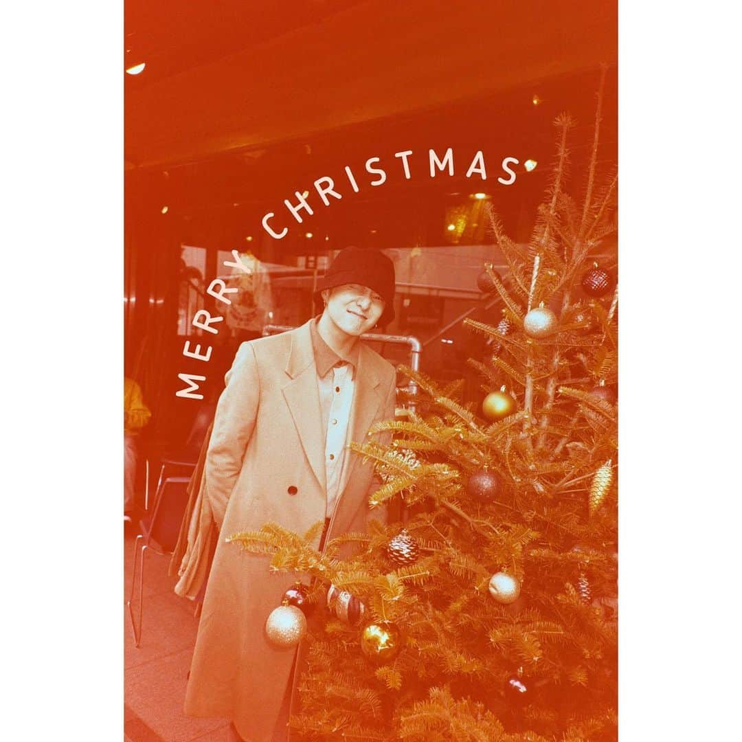 カン・スンユンさんのインスタグラム写真 - (カン・スンユンInstagram)「Merry Christmas🎄🎁」12月25日 0時00分 - w_n_r00