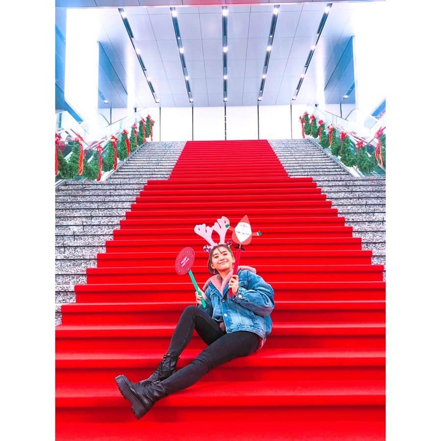 Beverlyさんのインスタグラム写真 - (BeverlyInstagram)「Merry Christmas everyone! Happy birthday baby Jesus!  What’s your Christmas wish? 🎄✨ #Beverly #ビバリー #Christmas #クリスマス」12月25日 0時04分 - beverly_official_