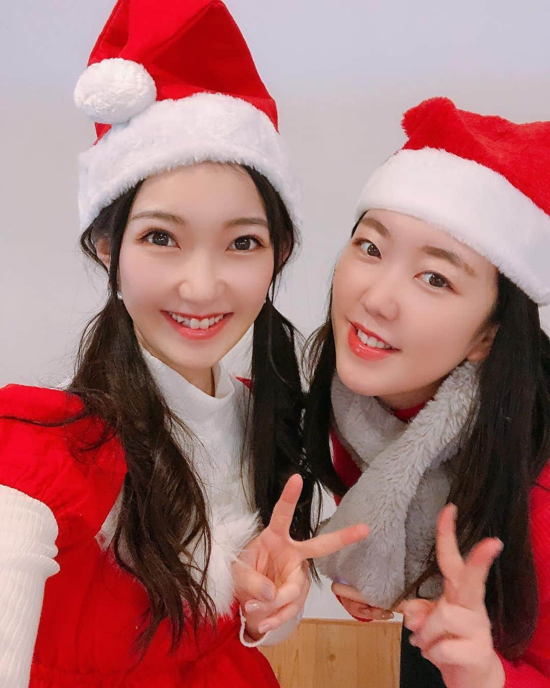 黒田絢子さんのインスタグラム写真 - (黒田絢子Instagram)「クリスマスイヴヨガ❤️ きてくれた皆様に感謝と… インスタ見てくれてるみんなへ… 素敵なクリスマスイヴを お過ごし下さい❤️ . . #クリスマスイヴ #クリスマス #サンタ #黒田絢子 #christmas  #merrychristmas」12月25日 0時20分 - ayakokuroda_official