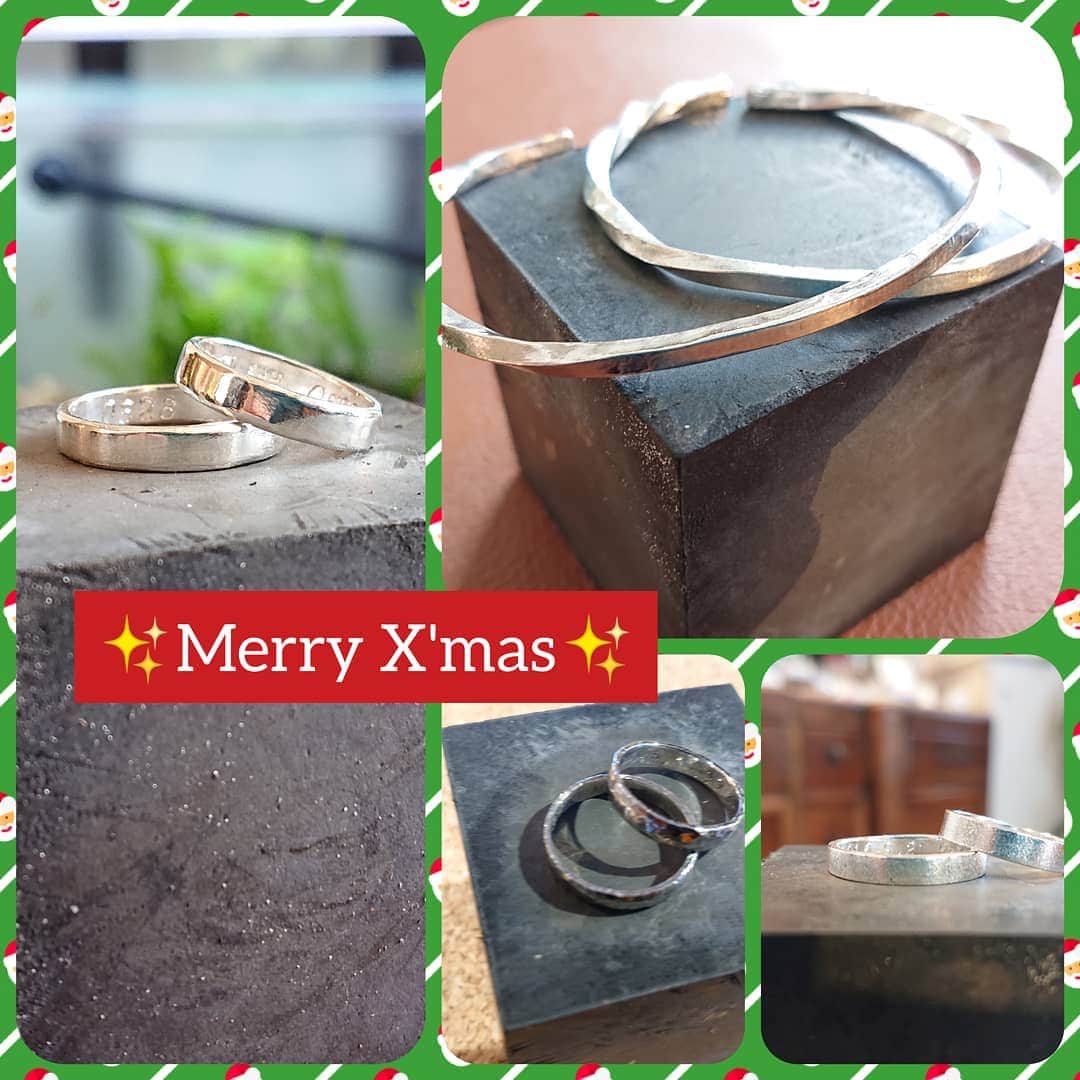 手作り指輪【ジュエリーアウラ】福岡さんのインスタグラム写真 - (手作り指輪【ジュエリーアウラ】福岡Instagram)「【手作りクリスマス】 大好きな人が 一生懸命作ってくれた シルバーのリング  クリスマスの 想い出として 一生こころに残るよね。  シルバー手作り体験教室では 指輪だけじゃなく…  キズナもつくってるんだよ。  今年も あなたに ハッピークリスマスを❤️ 100%手作り&オーダーメイド専門店 あなたの輝きを引き出す 【ジュエリーアウラ】 www.au-ra.com  #ジュエリーアウラ #シルバー手作り体験教室  #シルバーペアリング作り  #シルバーバングル作り  #オリジナル加工 #コーティング加工 #プラチナコーティング仕上げ #完全ご予約制度  #24時間ネット予約はHPより  #福岡北九州で人気のジュエリーサロン  #小倉駅より7分」12月25日 0時58分 - jewelry.aura