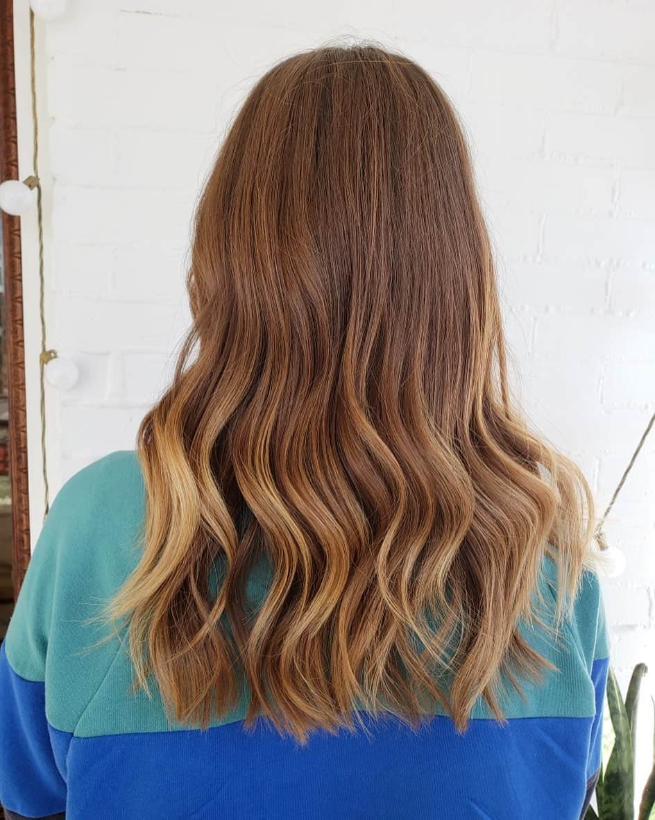 東京ビューティークリニック【公式】のインスタグラム：「Hair by @katelynwebbhair 💫」