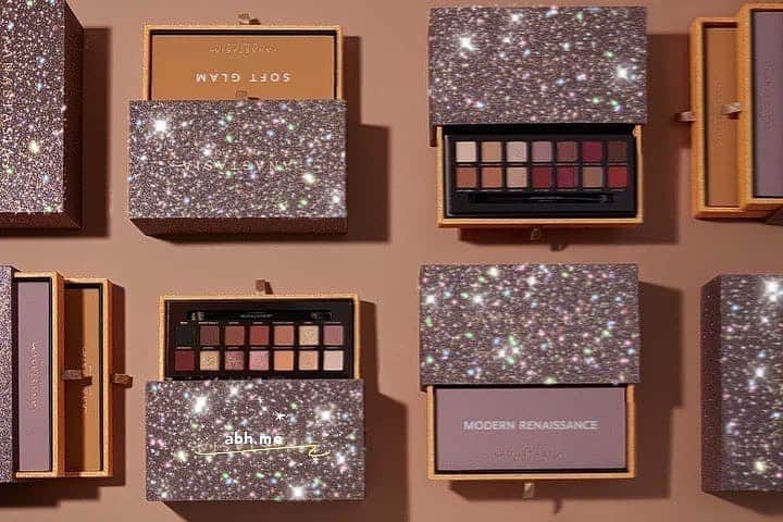 Anastasia Beverly Hillsさんのインスタグラム写真 - (Anastasia Beverly HillsInstagram)「Such a cute edit of our palette vault by @abh.me」12月25日 3時16分 - anastasiabeverlyhills