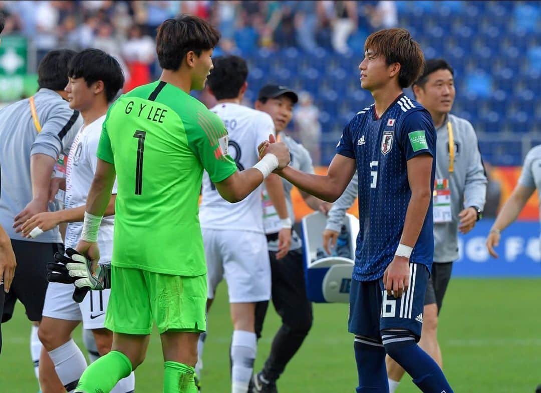 山田康太のインスタグラム：「今年はたくさん悔しい思いをしたので来年にぶつけたいと思います。 1年間応援ありがとうございました🙇‍♂️ 来年もよろしくお願いします！」
