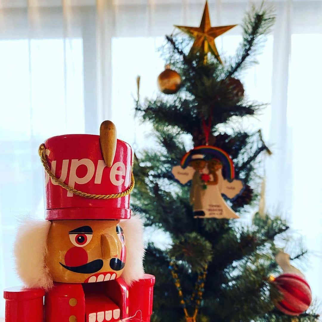 窪塚洋介さんのインスタグラム写真 - (窪塚洋介Instagram)「🎄We wish you a merry X'mas🎄」12月25日 13時42分 - yosuke_kubozuka