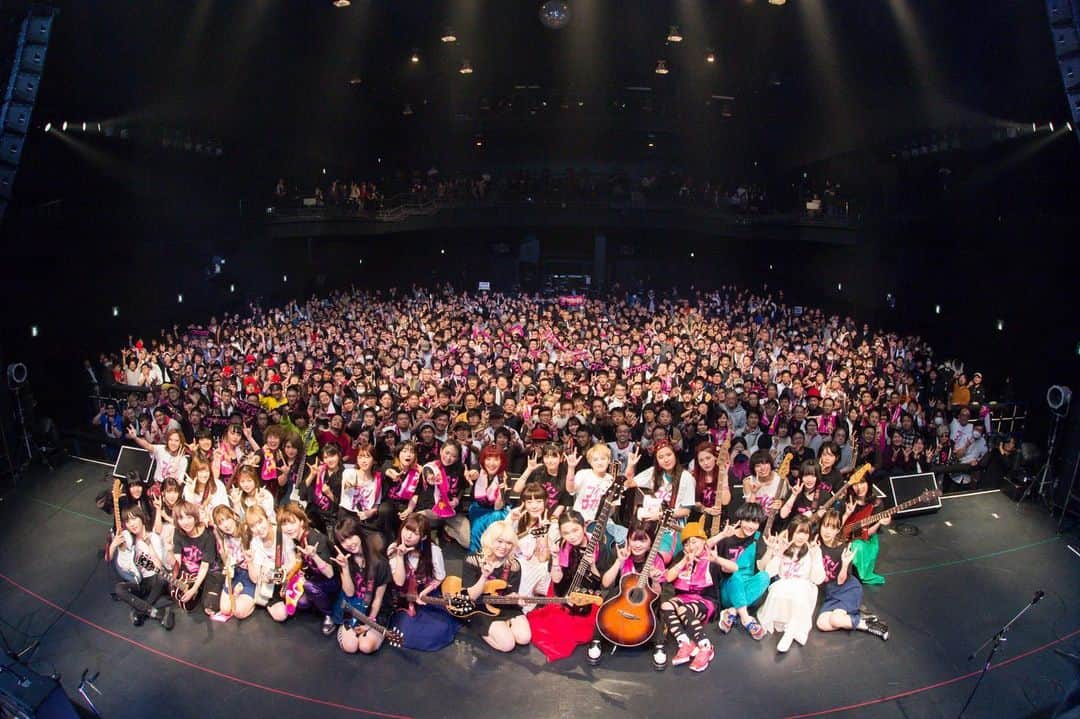 ザ・コインロッカーズのインスタグラム：「12/23 ザ・コインロッカーズ1st Anniversary LIVE@Zepp Tokyo . #コインロッカーズ #zepptokyo」
