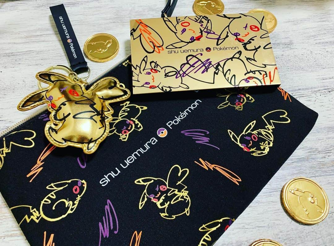 北山由里さんのインスタグラム写真 北山由里instagram Shu Uemura Pokemon 今年 シュウウエムラのコスメがポケモンコラボ 少し早かったですが 自分への誕生日とクリスマスプレゼントということで買ってしまいました めちゃくちゃ可愛くて大
