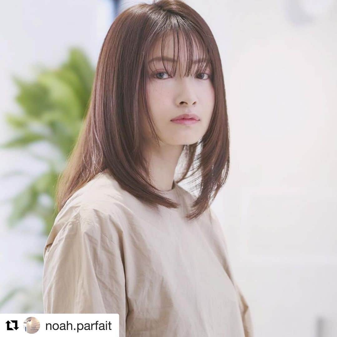 THROW 【スロウ】さんのインスタグラム写真 - (THROW 【スロウ】Instagram)「#Repost @noah.parfait with @get_repost ・・・ Merry Christmas🎅✨✨✨ 本日もnoah parfaitは元気に営業いたします！！冬のモテスタイルもnoah parfaitにお任せください🌟 ぜひお待ちしております🎄 ===================================== . . . 雑誌やセミナーなどでも活躍する凄腕デザイナーが多数在籍！！ . 全国の女性に愛されるオシャレ大好き集団★ 遠方からわざわざご来店くださる方増えてます😂💗 . . お一人お一人に寄り添った丁寧なカウンセリングで お客様にぴったりの施術をご提案いたします✨✨ . 自分史上最高のヘアスタイルを目指しませんか🥰？？ . 必ずあなたの可愛いを最大限引き出します★ . . noah parfait - ノアパルフェ -にお任せ下さい☆☆ お待ちしております♪♪ . 銀座駅13番出口 → 徒歩3分☆ 銀座一丁目駅10番出口 → 徒歩1分☆ . ご予約はお電話かホットペッパーにてお待ちしております！ . . @noah.parfait . . ================================== #noah parfait #銀座 #美容室 #銀座一丁目#サロン #大人可愛い #フェミニン #モテ #モテメイク#スロウカラー  #ハイライト #ボブ #モデル #サロンモデル#ヘアスタイル #冬カラー #グレージュ#宮本大輔」12月25日 10時31分 - throwcolor