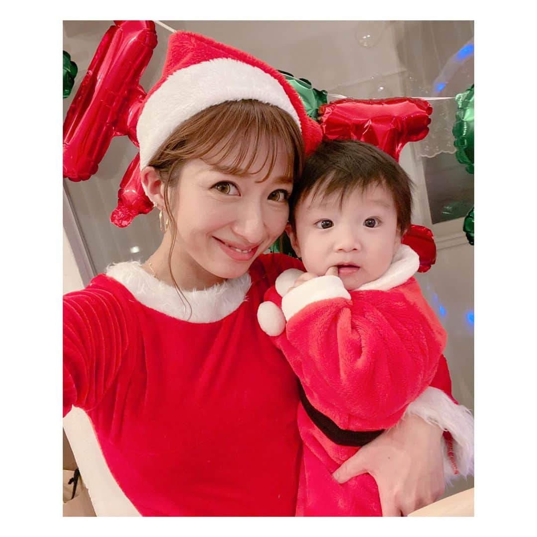 辻希美さんのインスタグラム写真 - (辻希美Instagram)「Merry Xmas🎅🎄💕" #Xmas #merrychristmas  #🎅💕 #🎄💕」12月25日 11時00分 - tsujinozomi_official