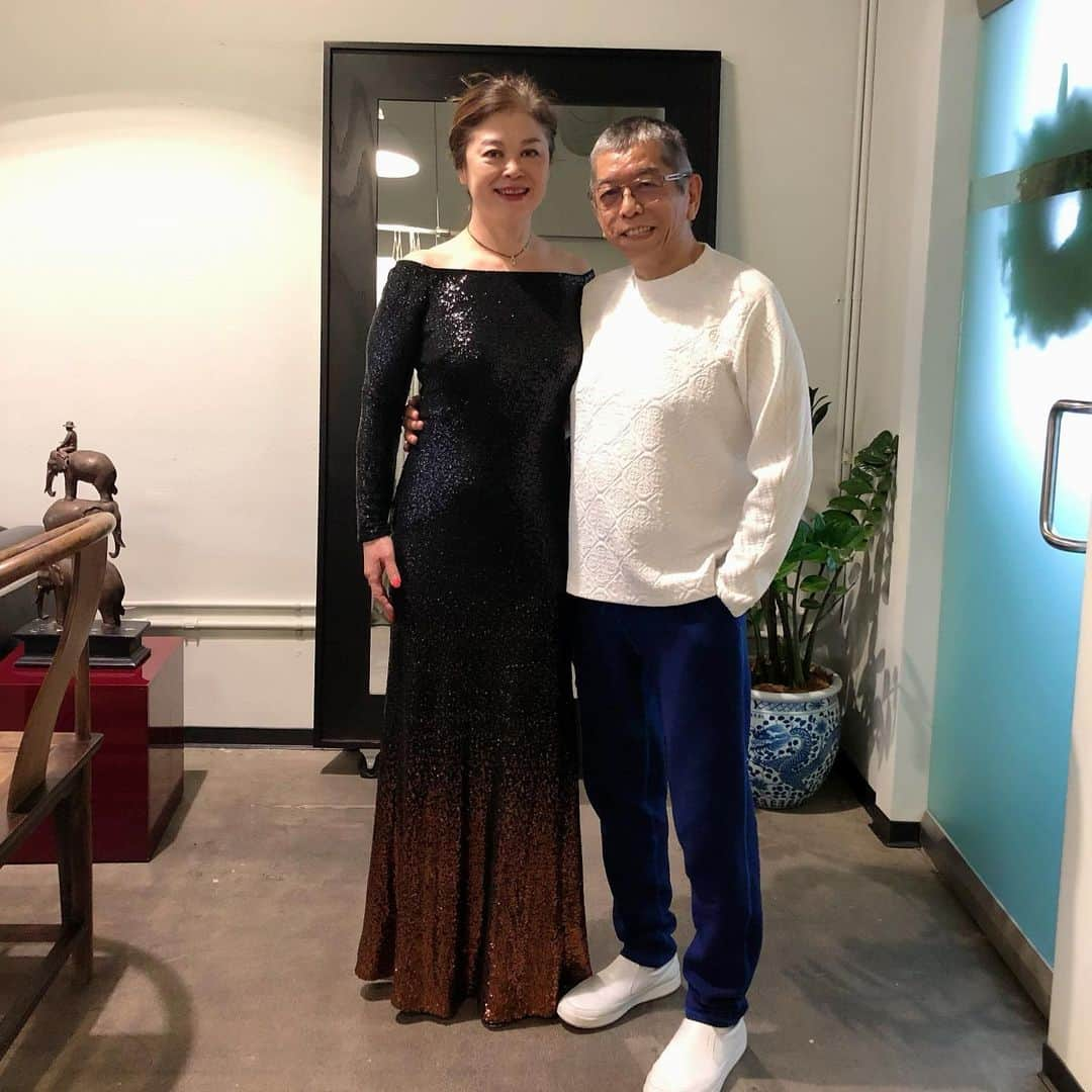 鈴木弘子さんのインスタグラム写真 - (鈴木弘子Instagram)「Thank you very much #tadashishoji for this gorgeous dress. It was very special for me to wear it for my most important event - induction in the Hall Of Fame #womensfootball」12月25日 11時30分 - bettysuzuki79