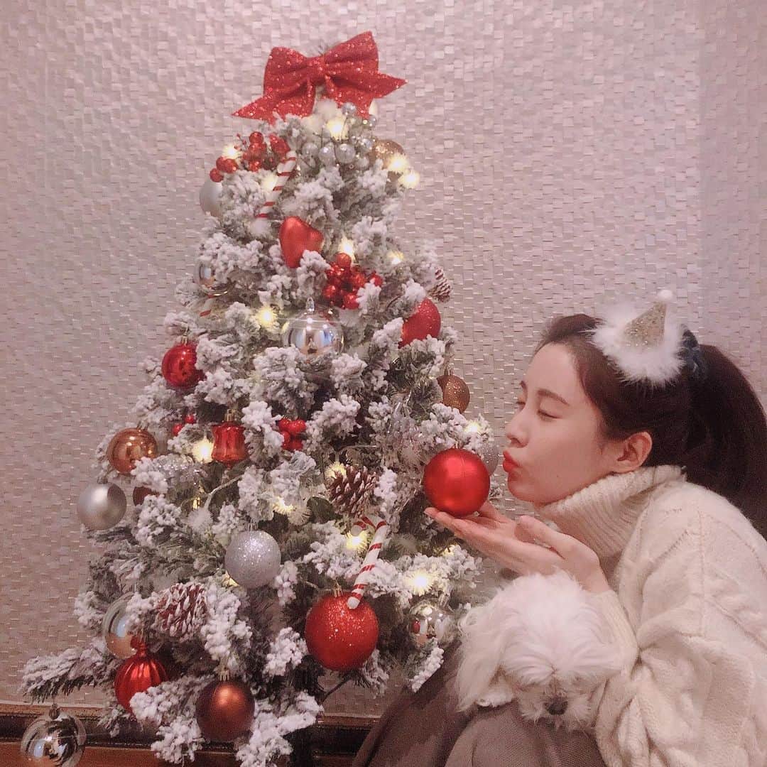 ソヒョンさんのインスタグラム写真 - (ソヒョンInstagram)「Merry Christmas❤️ 내가 만든 크리스마스 트리🎄」12月25日 11時32分 - seojuhyun_s