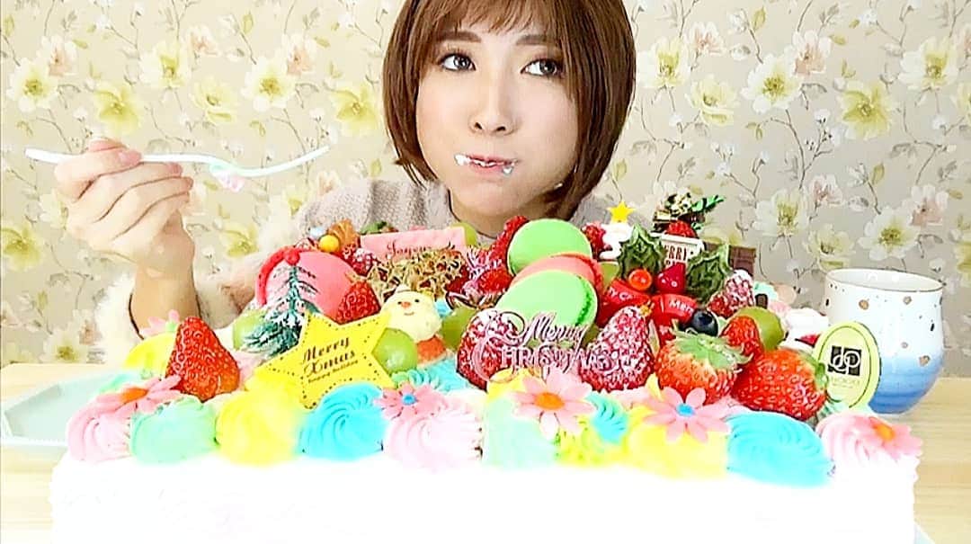 石関友梨のグルメインスタ