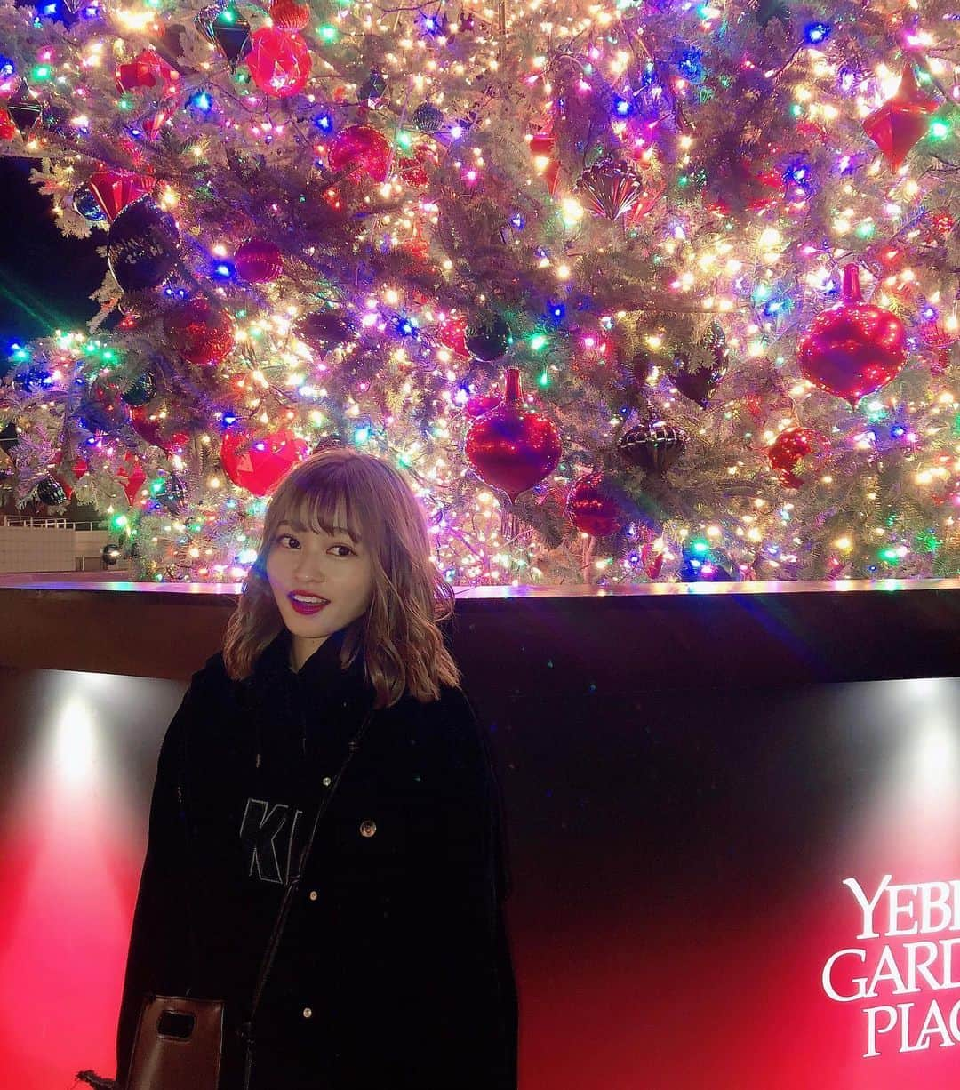 橘二葉さんのインスタグラム写真 - (橘二葉Instagram)「🎄Merry Christmas🎄 Have a nice day💝✨✨ ・ ・ #christmas #christmastree  #winter #クリスマス #クリスマスツリー #イルミネーション2019」12月25日 11時59分 - futaba_tachibana_tpd