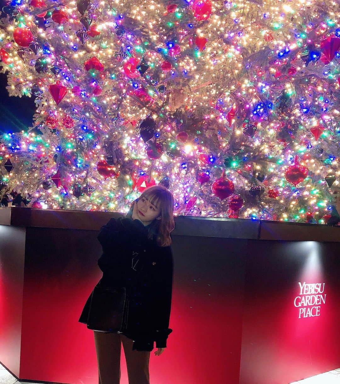 橘二葉さんのインスタグラム写真 - (橘二葉Instagram)「🎄Merry Christmas🎄 Have a nice day💝✨✨ ・ ・ #christmas #christmastree  #winter #クリスマス #クリスマスツリー #イルミネーション2019」12月25日 11時59分 - futaba_tachibana_tpd