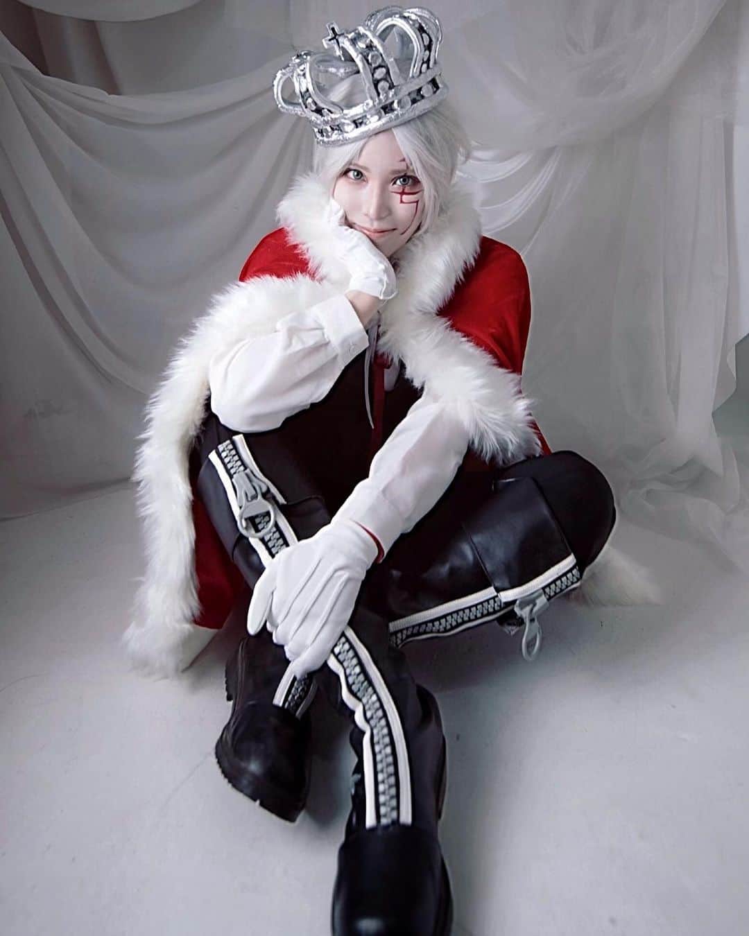 のインスタグラム：「Happy Birthday👑 photo:ayanes #allenwalker #dgrayman #dgraymancosplay #birthday #cosplay」