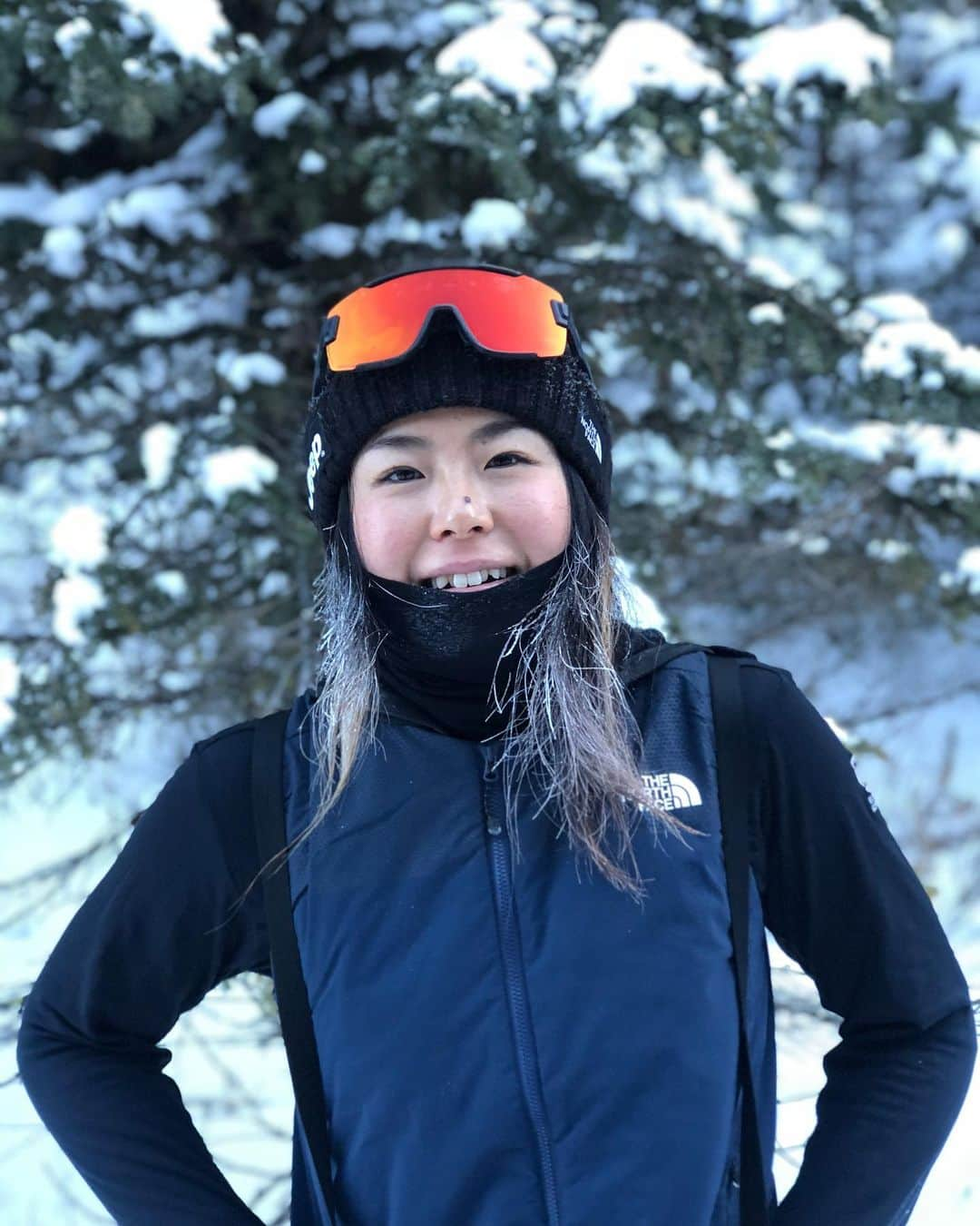 小野塚彩那のインスタグラム：「Merry Christmas 🎅🎄🎁. . @thenorthface @thenorthfacejp @tnfwomen @thenorthface_snow @atomicski  @smithoptics.snow @smithoptics @jeep_japan_official @nippon_ski_development . . #thenorthface #shemovesmountains #weareskiing #sheskis #wildcat #freeride #freerideski #thekingdomofsnow #kingdomofsnow . .」