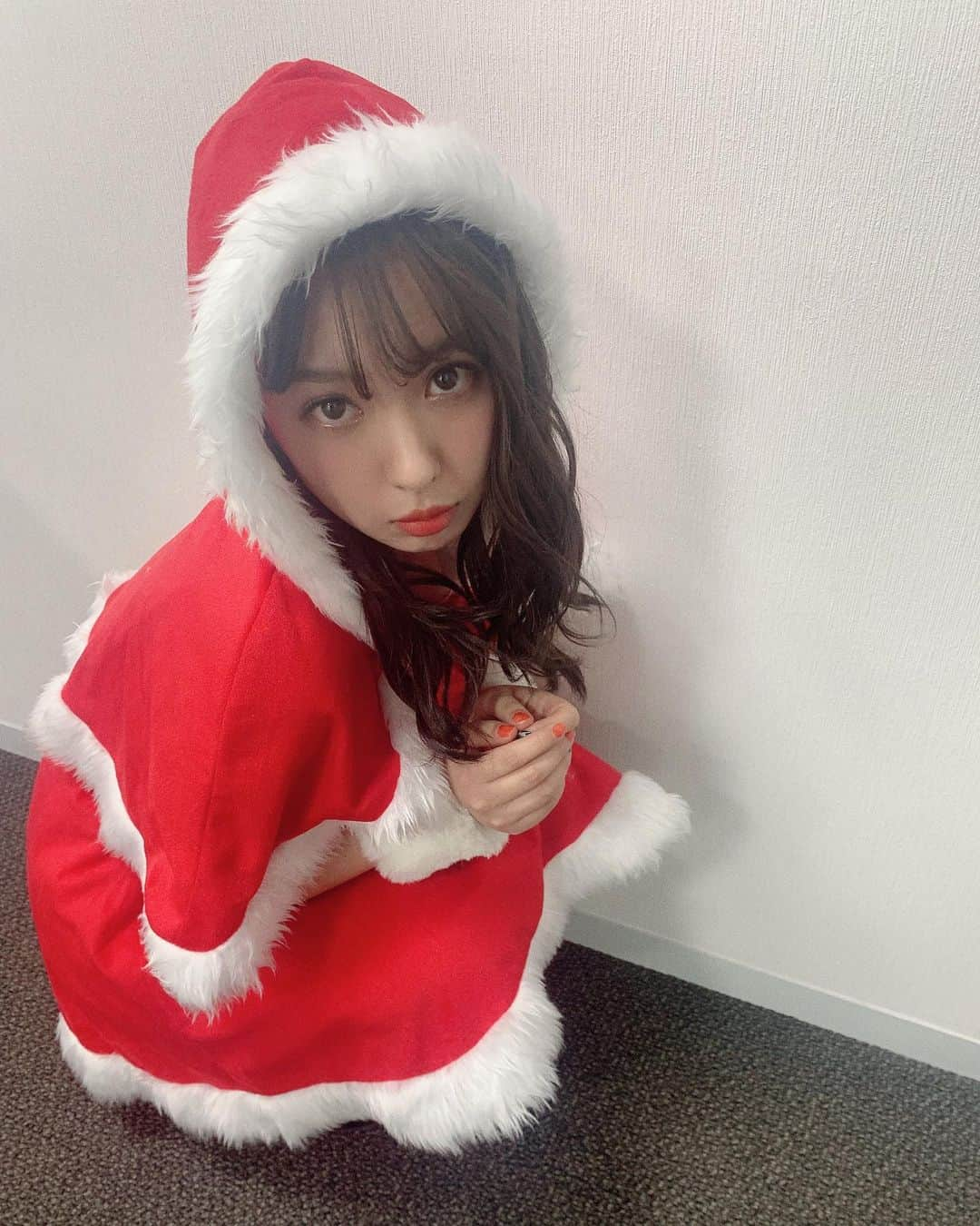 山田菜々さんのインスタグラム写真 - (山田菜々Instagram)「Happy Merry Christmas ♡ プレゼントちょーだいなっ♡」12月25日 23時57分 - tannana.yamada