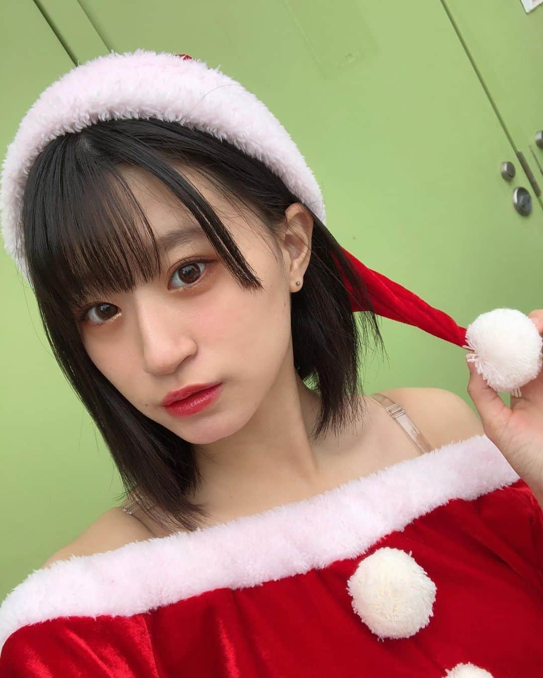 上西怜さんのインスタグラム写真 - (上西怜Instagram)「⠀ ⠀ ⠀ #12月25日  #merrychristmas  #christmas  #メリークリスマス  #クリスマス  #サンタコス  #サンタさん  #サンタ #🎄」12月25日 23時57分 - jonishi_rei