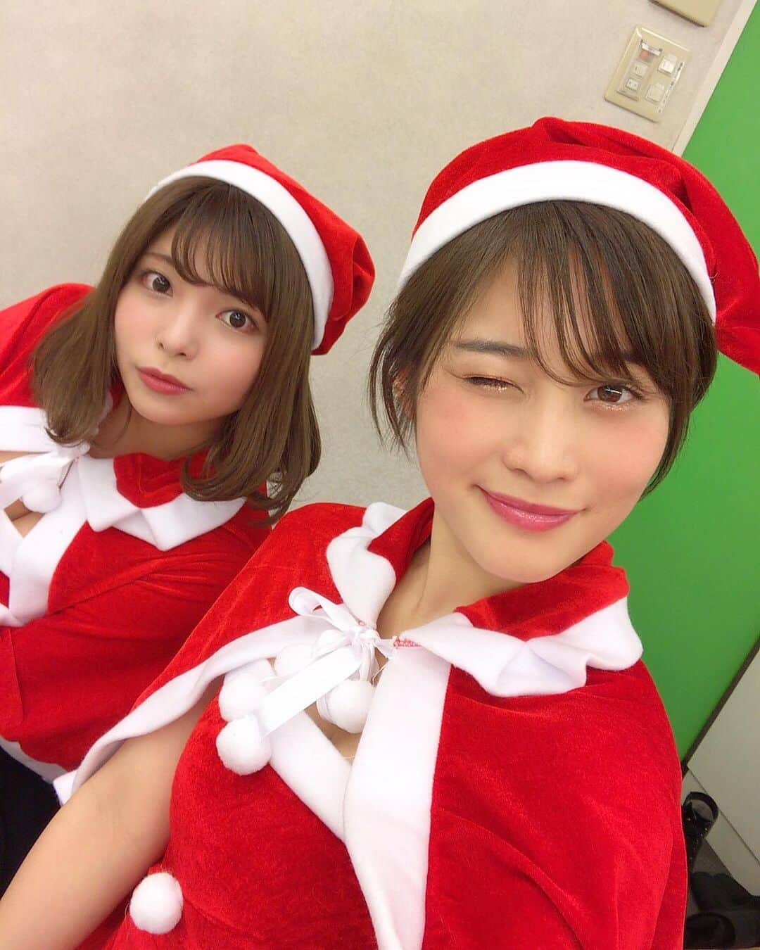 西谷麻糸呂さんのインスタグラム写真 - (西谷麻糸呂Instagram)「#追憶SL Xmasイベント🎅🎄 終わりました。  主にゲームやら内容盛り沢山でとても楽しかったですし、ご来場くださった皆さまと一緒に過ごせて最高のクリスマスでした💝  本当にありがとうございました✨  明日から本公演が始まります！頑張ります☻ . . . #ベニバラ兎団 #舞台 #クリスマス #merrychristmas #サンタコス #サンタコスプレ #コスプレ　#サンタ　#Xmas #christmas」12月25日 22時51分 - mashiron21