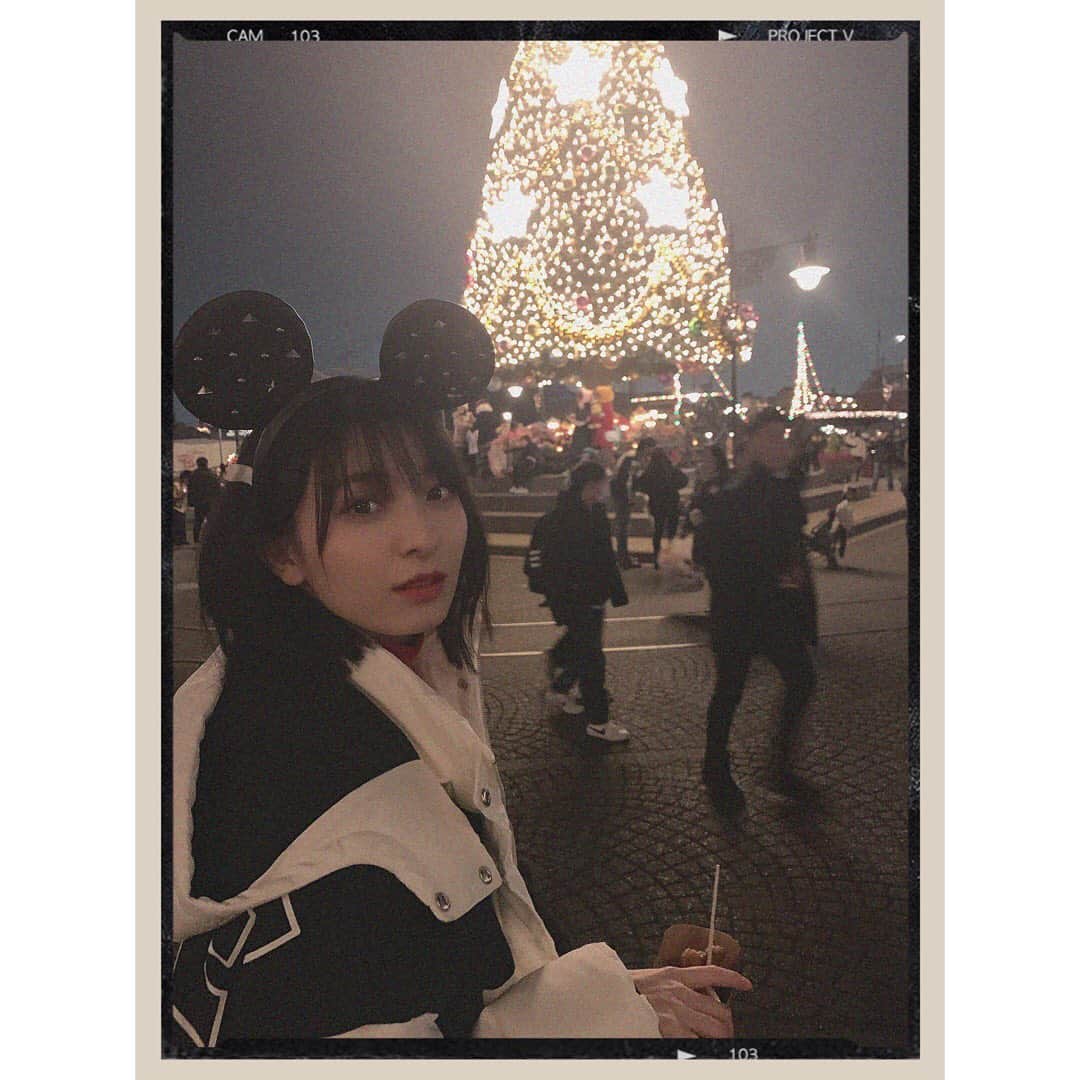 長尾寧音さんのインスタグラム写真 - (長尾寧音Instagram)「Christmas 終わっちゃう🥺﻿ ﻿ ﻿ ケーキ食べてない🥺﻿ ﻿ ﻿ ﻿ ﻿ #Disneysea #ディズニー﻿ #Christmas」12月25日 22時54分 - nagaoshizune_official