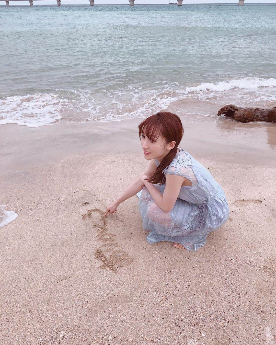 山木梨沙さんのインスタグラム写真 - (山木梨沙Instagram)「. 「Last Picture」の発売記念イベントを 5ヶ所で行えたのも本当に嬉しかったなぁあ  会いに来てくれてありがとうございました🥰  #country_girls #lastpicture」12月25日 23時32分 - risa_yamaki.official