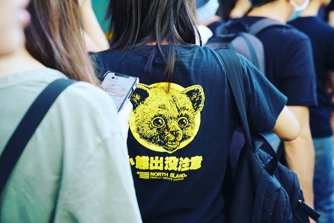 堀潤さんのインスタグラム写真 - (堀潤Instagram)「「冷静になれ、お前も香港人だろ」武器を構える警察官に対し、市民は必死にそう呼びかけた。　#standwithhongkong #香港加油」12月25日 23時48分 - junhori79