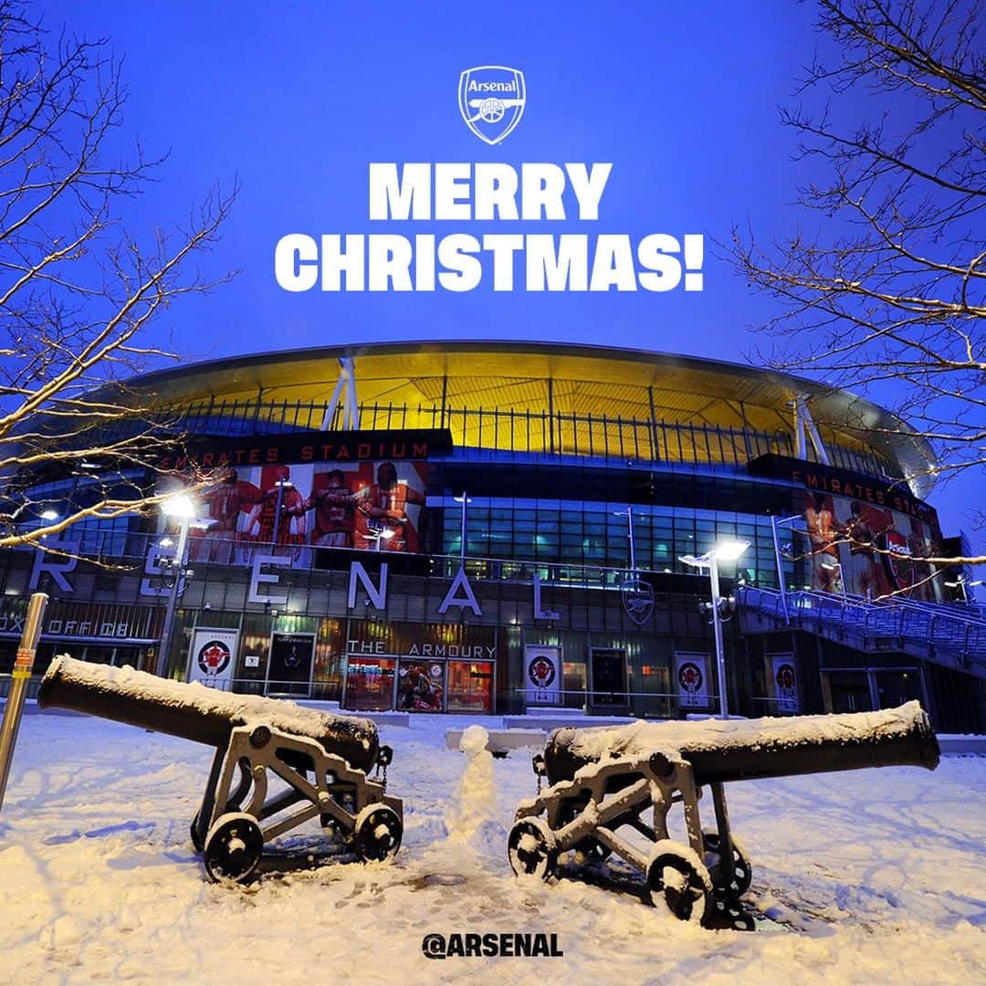 アーセナルFCさんのインスタグラム写真 - (アーセナルFCInstagram)「🎄🎅 Merry Christmas! 🎉🎁⁠ ⁠ From everyone at Arsenal FC!⁠ ⁠ ⁠ ⁠ #Arsenal #Gunners #Christmas #Xmas #Christmas19 #AFC」12月25日 15時00分 - arsenal