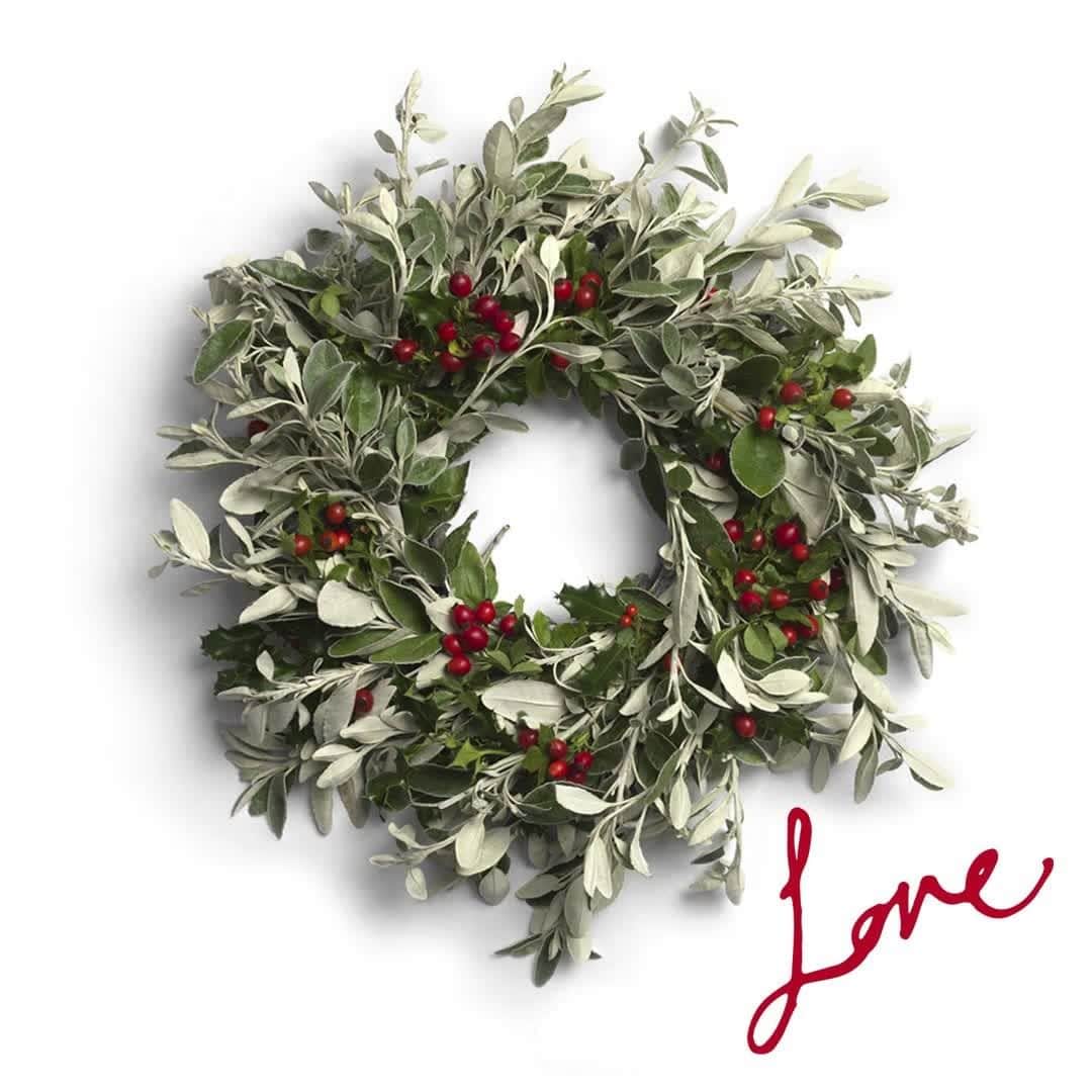のインスタグラム：「From all of us at Bamford, we wish you and your loved ones a very happy Christmas filled with peace, joy and love 💚 #bamford #christmas #love」