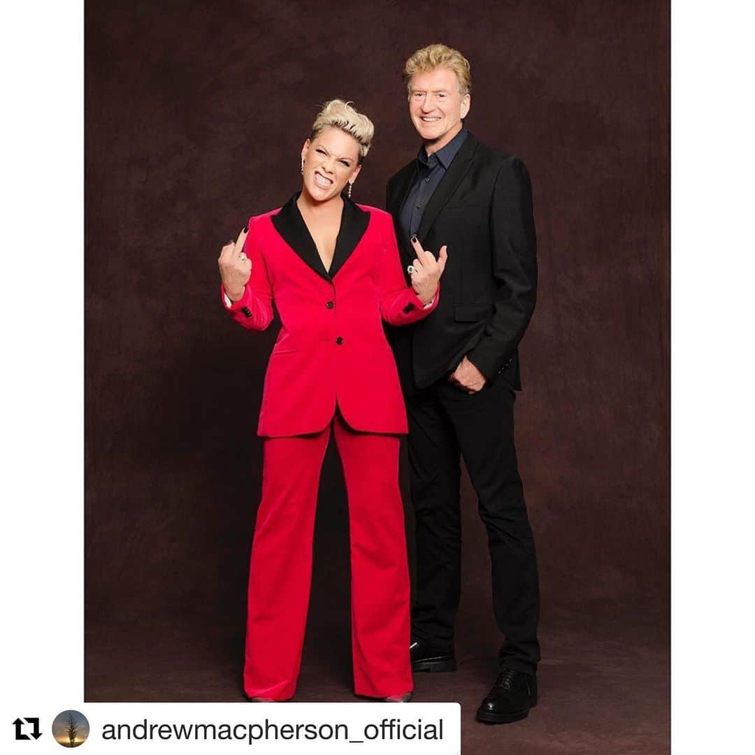 P!nk（ピンク）さんのインスタグラム写真 - (P!nk（ピンク）Instagram)「You are the absolute best Andrew and I love you forever and ever  #Repost @andrewmacpherson_official ・・・ Witnessing these incredible people run the most successful tour of the year was the highlight of my 2019, which is why it’s my Christmas post. . The first shot is @pink with Roger Davis, her manager.  The second shot is the core team who made it all happen. Left to right... Barry Marshall  Roger Davis Baz Halperin  P!nk Brad Wevra Dane Hoyt Malcolm Weldon  Bill Buntain  These shots were taken at the Tour of the Year Awards during the 2019 Billboard Live Music Summit at the Montage Hotel on November 5th where P!nk and her team were presented with the ‘Legend of Live’ award.  The third shot was taken on stage at Wembley Stadium on June 30th and shows the full crew who took the greatest show of the year on the road.」12月25日 16時03分 - pink