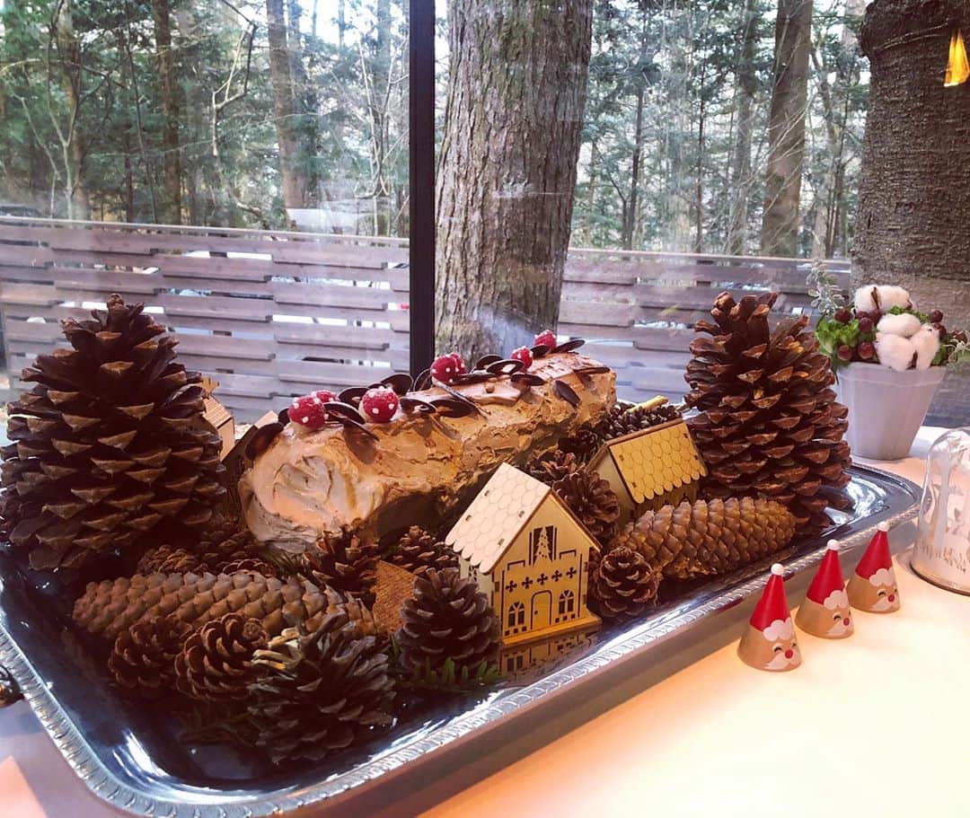 笛木優子のインスタグラム：「merry 🎄 🎅🧸🖼🛍」