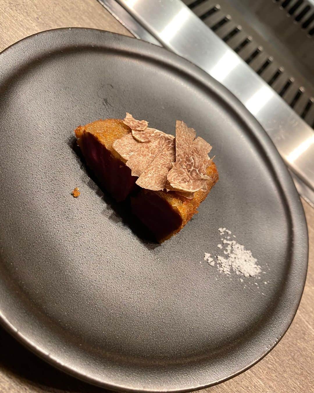 ririさんのインスタグラム写真 - (ririInstagram)「🎄🎅🎄🎅🎄 Merry Christmas⭐️🌙 dinnerはうしごろSで お肉たくさんいただきました💕 #シャトーブリアン　❤️🤤 全て美味しかったです✨🤶⭐️ ごちそうさまでした✨🥳✌️✨ #love #happy #dinner #うしごろs  #銀座 #焼肉 #肉」12月25日 18時27分 - riri.ribon