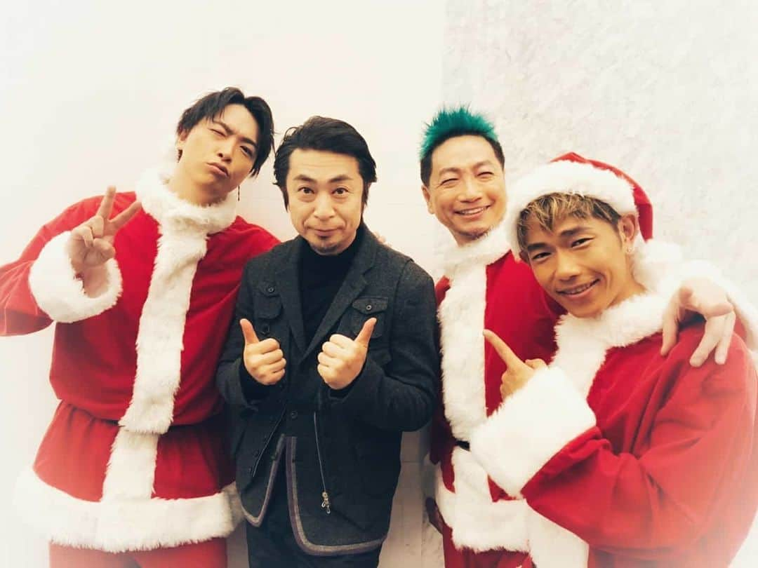 近江谷太朗さんのインスタグラム写真 - (近江谷太朗Instagram)「昨日は、ソナーポケットさんのクリスマスディナーショーで「フランダースの犬」ストーリーテラーと3役ほどやらせていただきました。 ぶっちゃけ稽古少な目でちょっと不安だったけど、暖かいお客様と彼らの頑張りに感動して、素敵な歌の数々、素敵な生バンド演奏に触れてとっても素敵なイブとなりました。」12月25日 18時53分 - tarooumiya