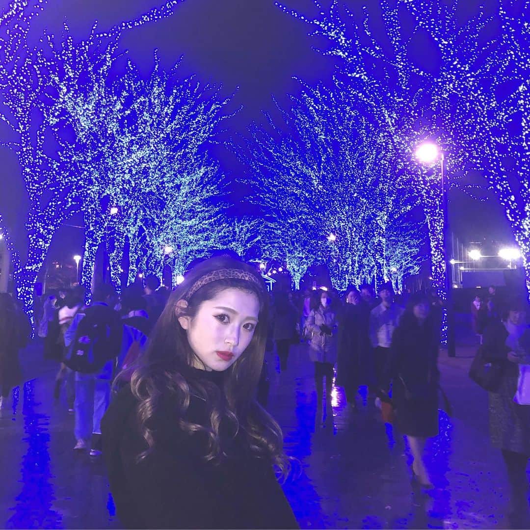 青木菜花のインスタグラム：「.﻿ .﻿ "お知らせ"﻿ この度KANGOL REWARD @kangol__reward さんとコラボで﻿ ロンTを作らせて頂くことになりました！﻿ ﻿ 嬉しい！！！😭❤️﻿ ﻿ デザインも色々こだわって作ったので﻿ 楽しみにしていてください〜！🤭﻿ ﻿ 1月受注開始予定です！﻿ .﻿ . #kangol #コラボ #ロンt」