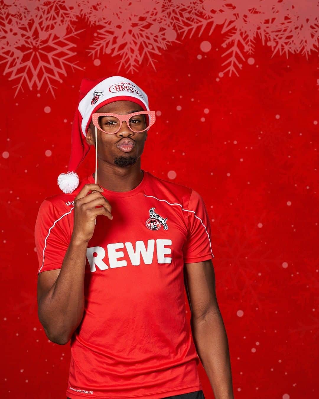1.FCケルンさんのインスタグラム写真 - (1.FCケルンInstagram)「🔴⚪-Weihnacht! #effzeh #Köln #Kölle #Bundesliga #Weihnachten」12月25日 19時00分 - fckoeln