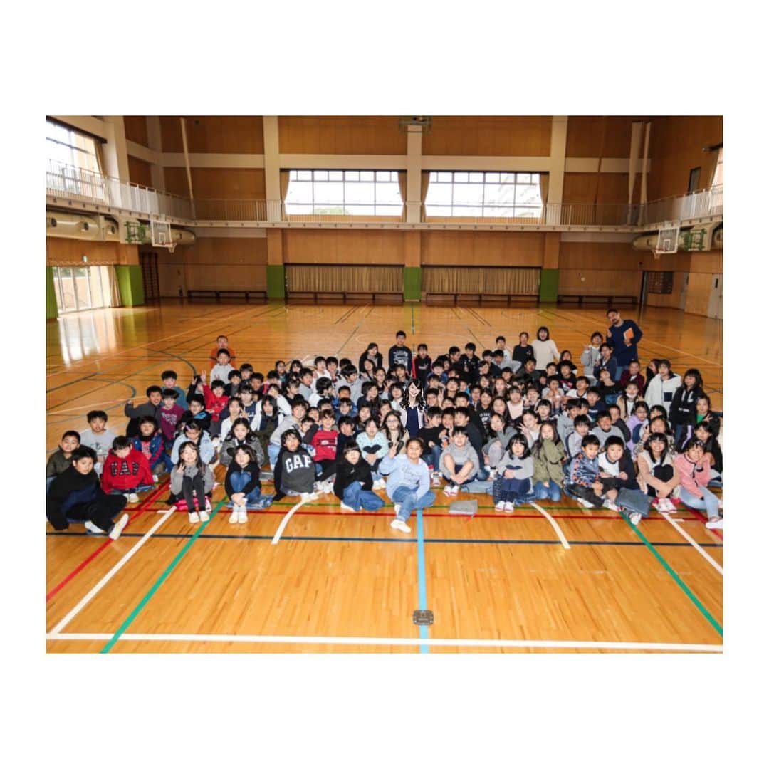 今井遥のインスタグラム：「先日、小中一貫校村山学園で講演がありました。﻿ ﻿ リンク外で、自分で進行していくという場をあまり経験した事が無かったので、﻿ 正直言うと冷や汗ものでしたが、無事終わりホッとしています。﻿ ﻿ 子供たちがとっても可愛かったです☺️﻿ ﻿ 携わって頂いた皆様ありがとうございました！﻿」