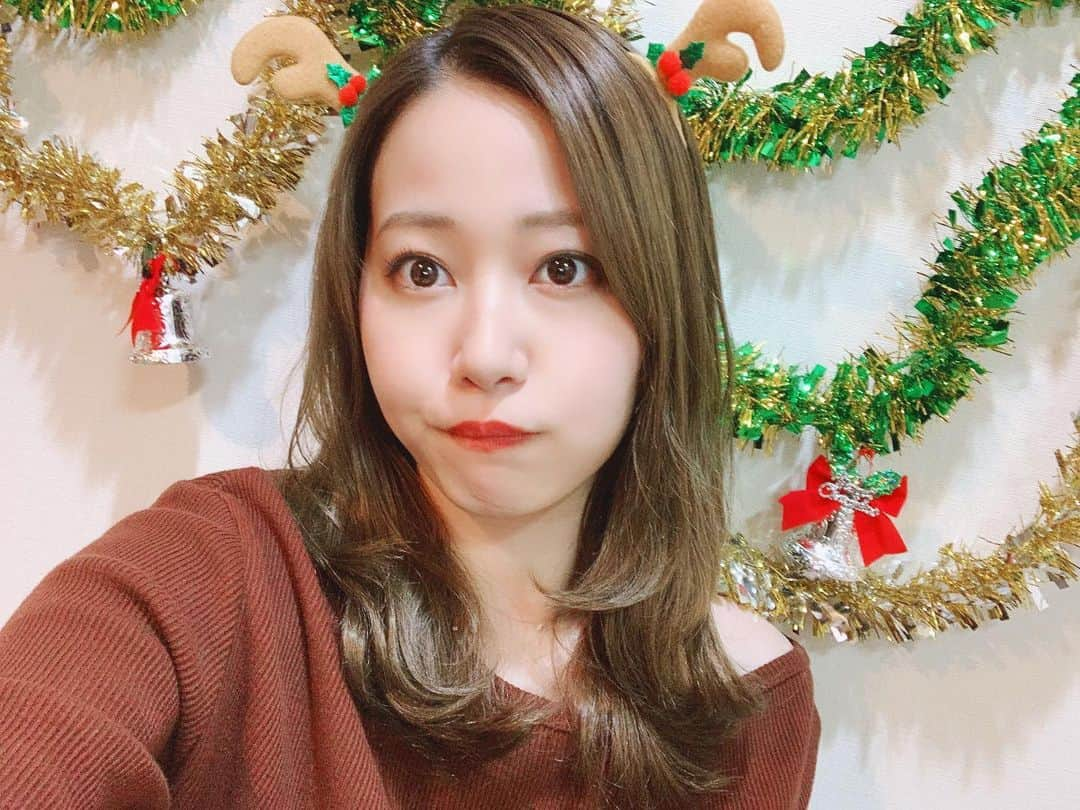 門脇佳奈子さんのインスタグラム写真 - (門脇佳奈子Instagram)「⭐️ #merrychristmas 🎄 #あえてのトナカイ」12月25日 19時21分 - kanakoofficial