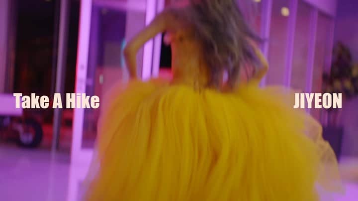 ジヨン のインスタグラム：「Take a hike 2」