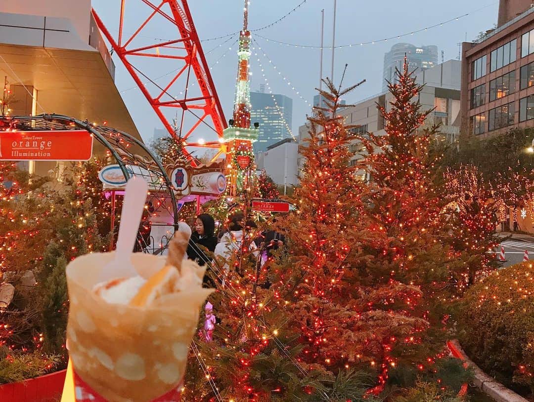 田﨑あさひさんのインスタグラム写真 - (田﨑あさひInstagram)「・ ・ 今日じゃないけど、 以前行った東京タワーの麓にある クリスマスマーケットへ🎄☃️ 念願のエッグノック🤗 思っていたより少し苦め☕️ やっぱりクリスマスマーケットは楽しい💓✨ ・ ・ ・  #クリスマス  #クリスマスイブ #クリスマスマーケット　#東京タワー　#🗼#christmas #christmasmarket #ラム酒 #エッグノック」12月25日 20時33分 - asahitasaki
