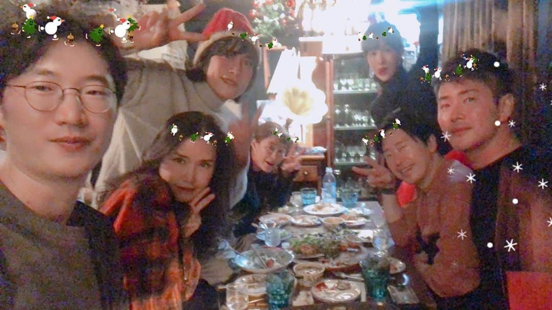 キム・ソナさんのインスタグラム写真 - (キム・ソナInstagram)「Happy(☝︎ ՞ਊ ՞)☝︎ #merrychristmas 🎄🎄🎄」12月25日 20時26分 - kimsuna_official