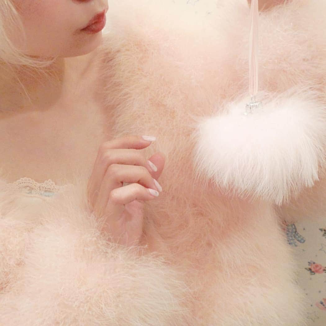ケイティさんのインスタグラム写真 - (ケイティInstagram)「Pinky fairy wishes you﻿ a twinkle christmas💫 ﻿ ﻿ #katiethestore」12月25日 20時26分 - katie_tokyo