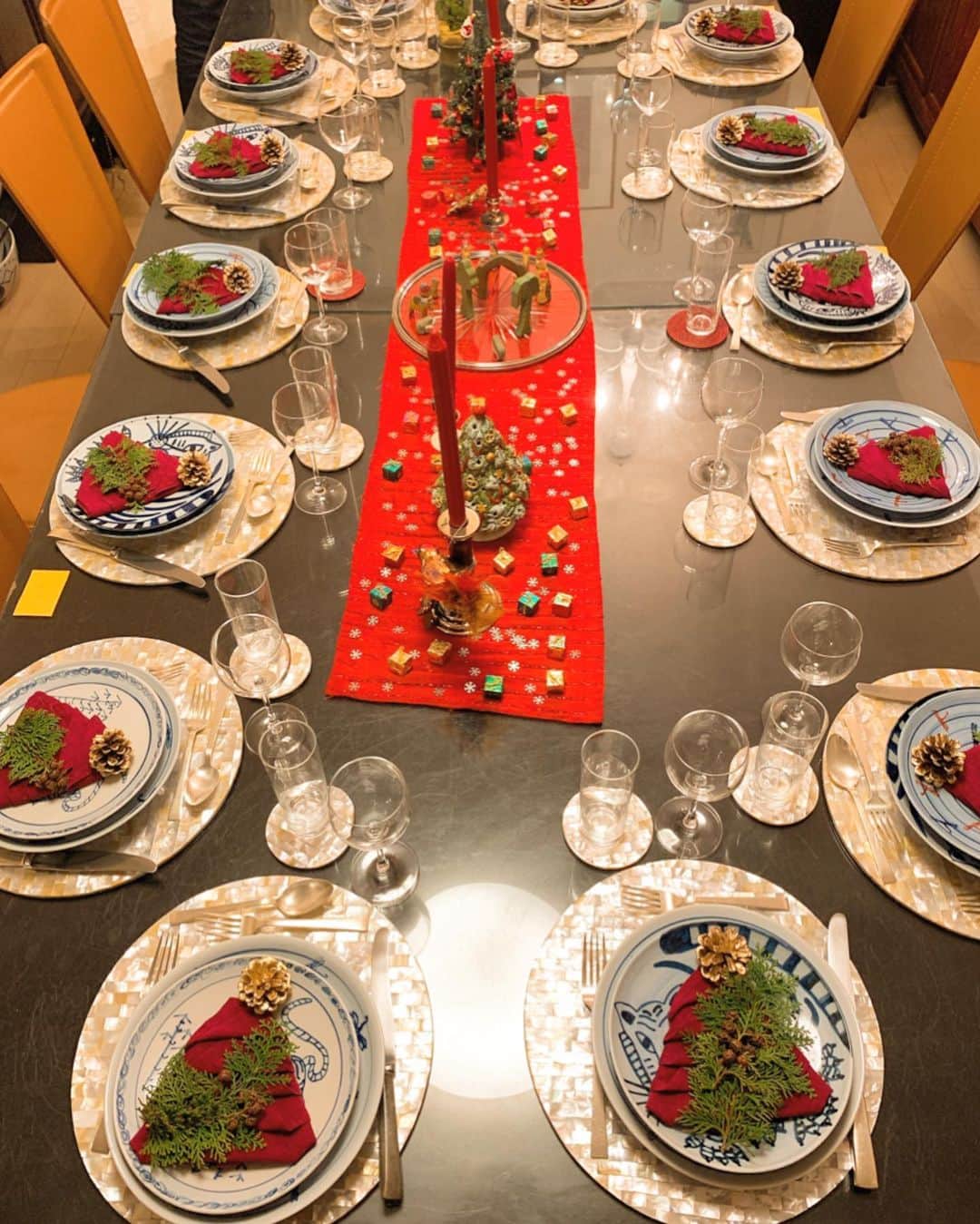 大森美知さんのインスタグラム写真 - (大森美知Instagram)「みんなに幸せが訪れますように🌹って @casukoroche が魔法の christmas dinner作ってくれた🎄✨ 今までで1番美味しいなくらい美味しかった♥️🎶」12月25日 20時30分 - michi_oomori_official