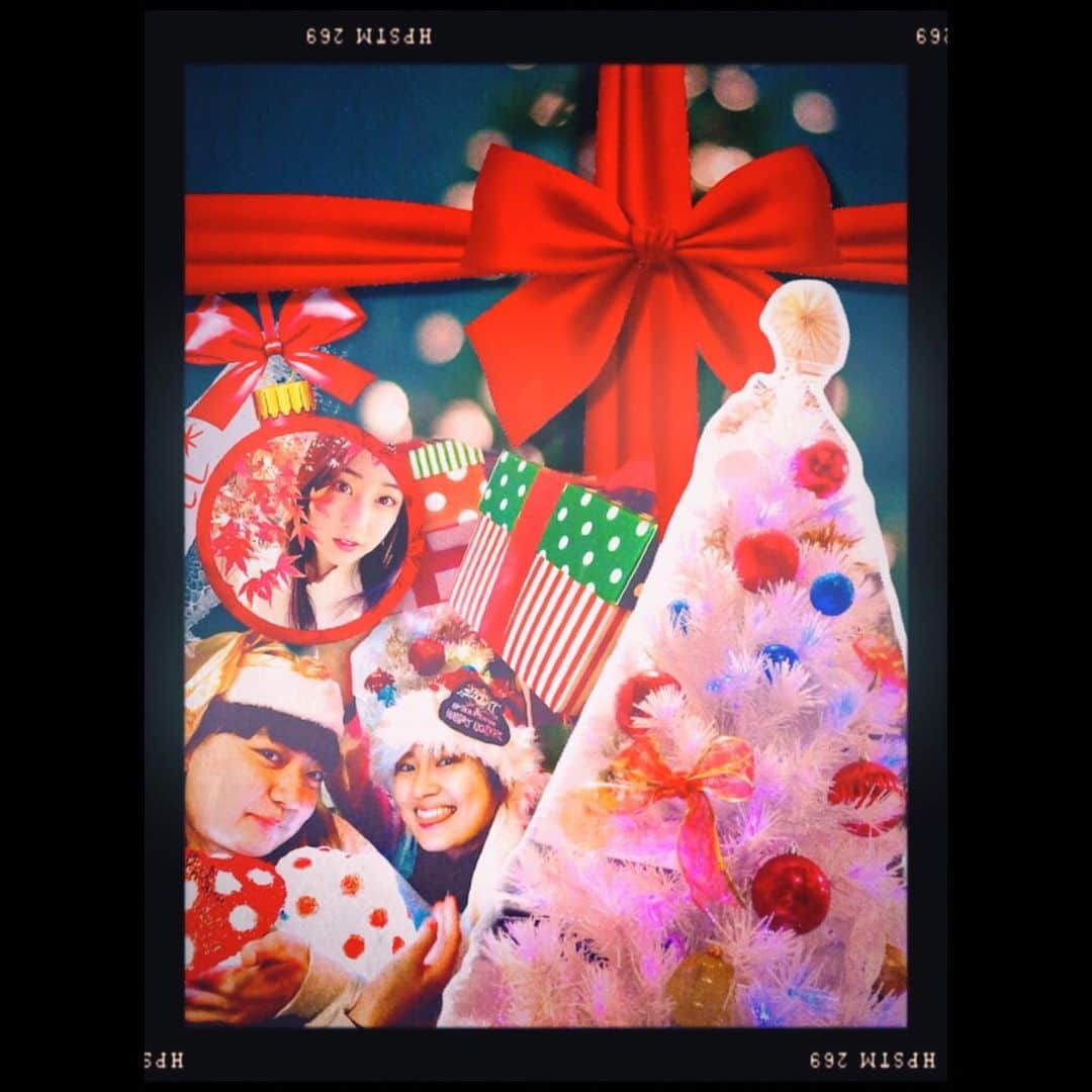 恒松祐里さんのインスタグラム写真 - (恒松祐里Instagram)「#ymy📊 #christmas」12月25日 20時54分 - yuri_tune