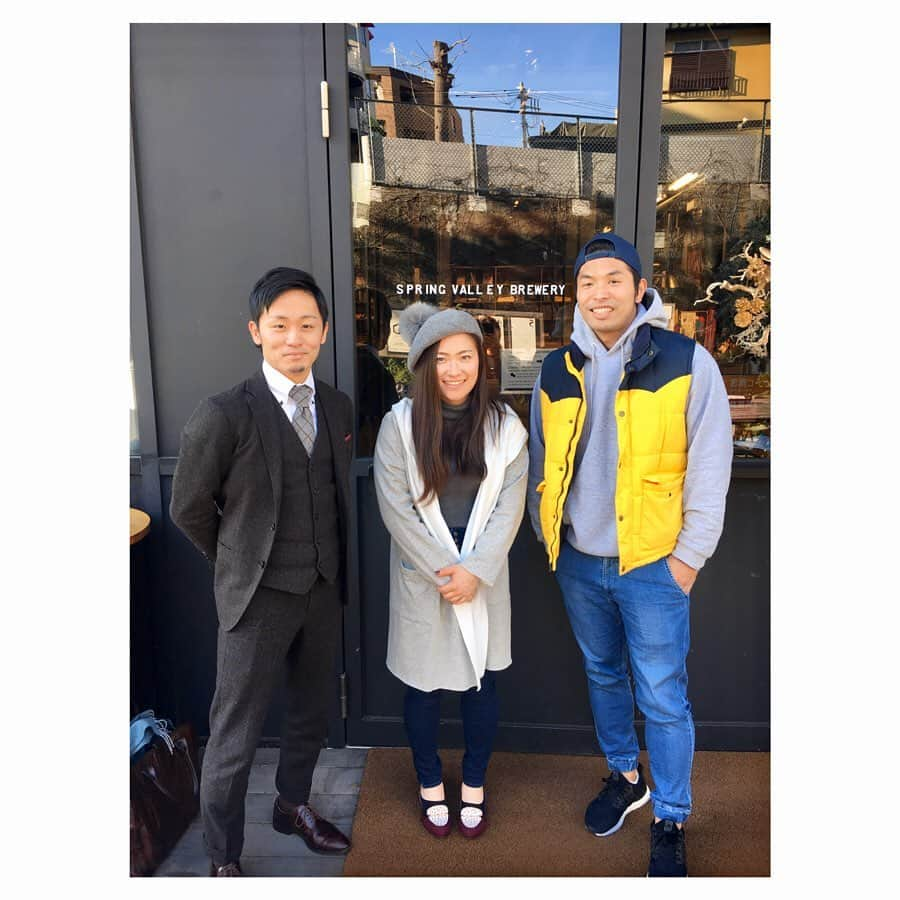 永井葉月さんのインスタグラム写真 - (永井葉月Instagram)「________________________________________ Meeting up with them on Xmas has become an annual event.🎄🎁🎅 . 毎年恒例行事になってきました👏 3年連続突破笑😂✨ お二方には本当にお世話になってます。 ほぼ私の話ばっかりだけど、 沢山聞いてくれて色んな意見をくださる 私のリアルサンタクロース笑🎅🏻🎅🏻 今日も楽しかったです✨ また来年会いましょう☺️💗 @k3nsaito @yota.tsumura  __________________________________________ #メリークリスマス #クリスマスランチ  #表参道ランチ #merrychristmas Christmas #elle #ellecafe」12月25日 21時23分 - hazuki815hazuki