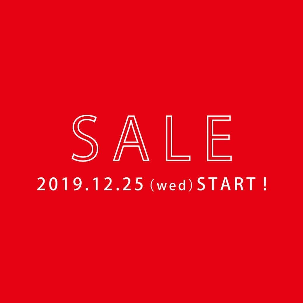 Simply_apronさんのインスタグラム写真 - (Simply_apronInstagram)「【本日開催】Simply冬の本セール！ @simplycoltd  Simplyでは本日12/25より2019AW 本セールが始まりました！  今の季節にぴったりな暖かみのある生地のエプロンや、着心地の良いワークウェア、食事が楽しくなるキッチン雑貨など、大変お得な価格でご用意しました。  ぜひこの機会をお見逃しなく！  オンラインショップはプロフィールのURLから @simplycoltd  #simplycoltd #simply #シンプリー #エプロン #お出かけエプロン #ワークウエア #キッチン雑貨 #大人カジュアル #ボーイな女 #sale #セール」12月25日 21時34分 - simplycoltd