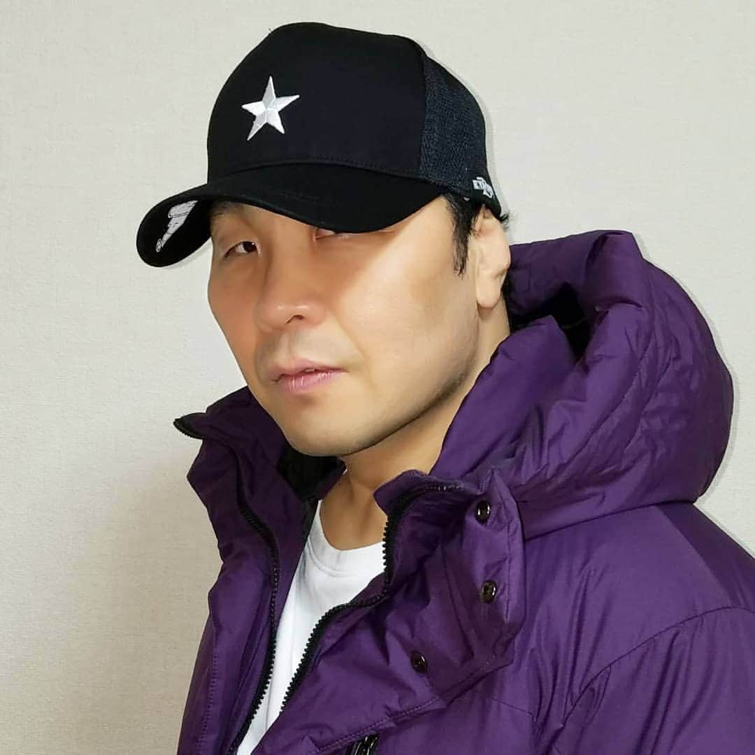 金原弘光のインスタグラム：「クリスマスプレゼントで永ちゃんキャップを貰っちゃった✨ うれしい～👍 ありがとうございます⤴⤴⤴ #クリスマスプレゼント #矢沢永吉」
