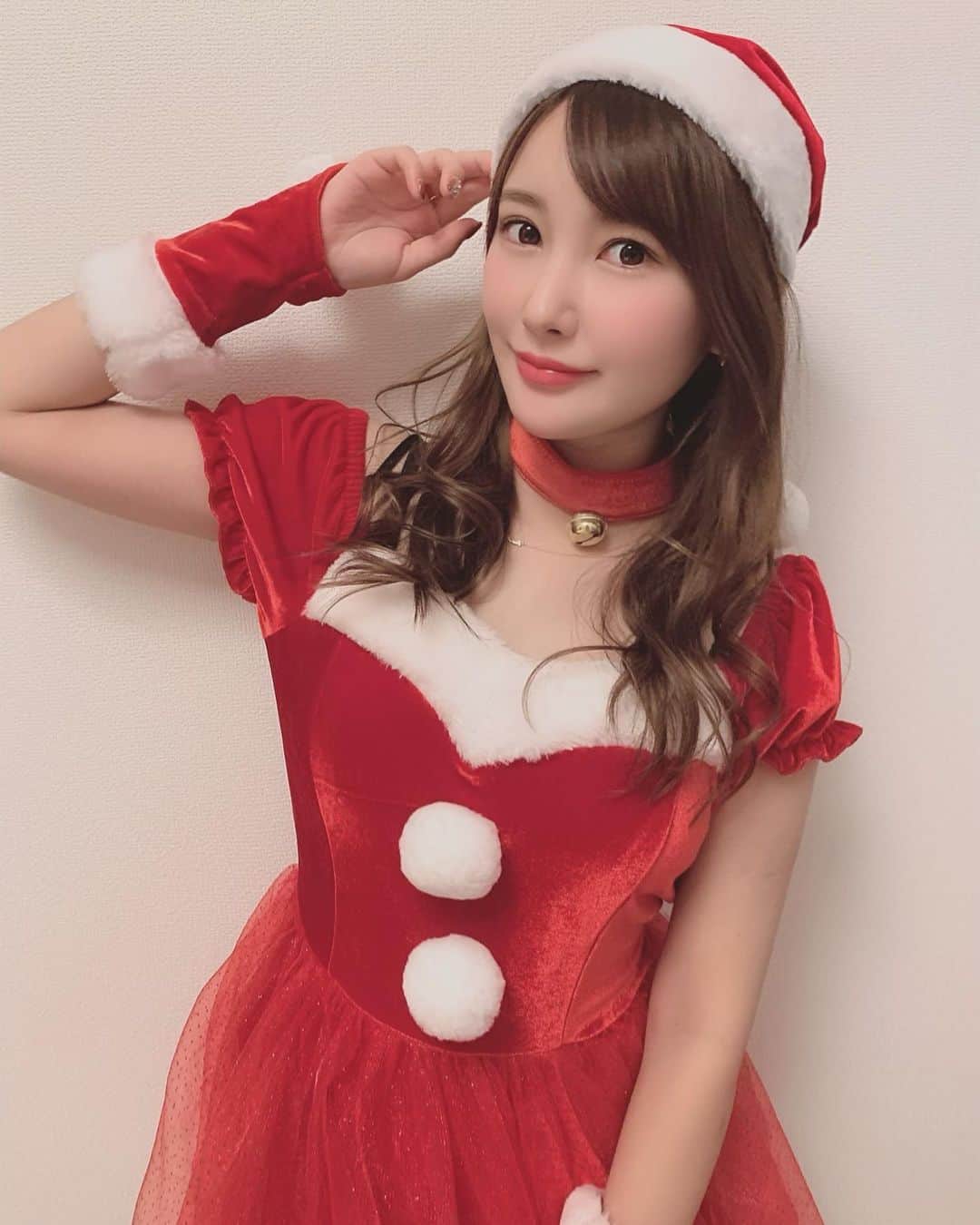 璃子さんのインスタグラム写真 - (璃子Instagram)「Merry Xmas🎄🎅💝 #メリクリ#christmas#サンタコス」12月25日 21時40分 - ricopiiine