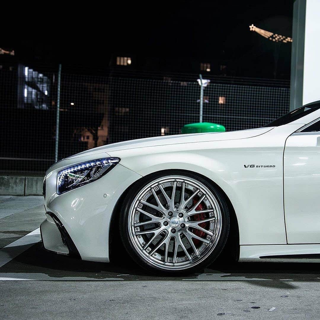 Kik:SoLeimanRTさんのインスタグラム写真 - (Kik:SoLeimanRTInstagram)「S63 Beast!  Photos by @srs_swissrichstreets」12月26日 7時54分 - carinstagram